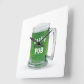 Iers groen bier met shamrocks vierkante klok (Hoek)