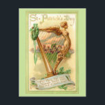 Iers Harp en Shamrocks Briefkaart<br><div class="desc">Antiek Sint Patrick's Day wenskaart-kunst met gouden Ierse harp,  leed met groen lintje,  groet,  roestachtige achtergrond en rol met vers in gouden schrift.</div>