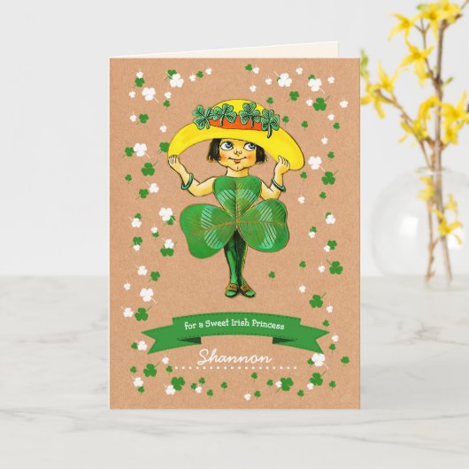 Iers meisje Aangepaste naam St. Patrick's Day Kaart (Gele Bloem)