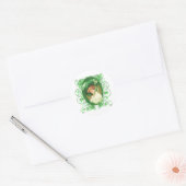 Iers ontwerp voor Vrouw Ronde Sticker (Envelop)
