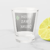 Iers werd Drink St. Patrick's Day zwart Shot Glas (Achterkant)