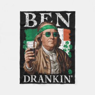 Ierse Ben dronk bier - St Pattys mannen en vrouwen Fleece Deken