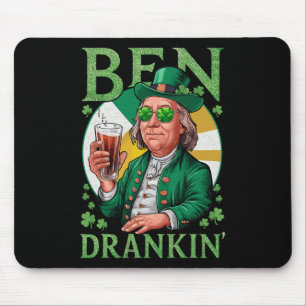 Ierse Ben dronk bier - St Pattys mannen en vrouwen Muismat