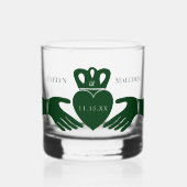 Ierse claddagh ring eenvoudig grafisch groen whisky glas (Voorkant)