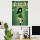 Ierse danser met Black Hair Happy Birthday Dance Poster (Thuiskantoor)