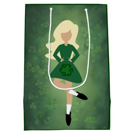 Ierse danser met blond haar | Green Clovers Dance Medium Cadeauzakje (Achterkant)