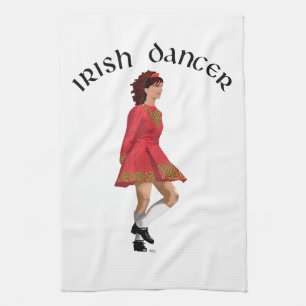 Ierse danseres brunette in het rood theedoek