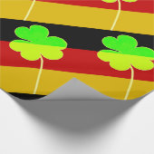 Ierse Duitse vlag Shamrock Clover St. Patrick Fun Cadeaupapier (Hoek)