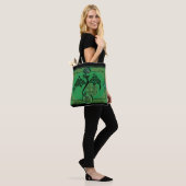 Ierse groene draak Keltisch Tote Bag (Op model)