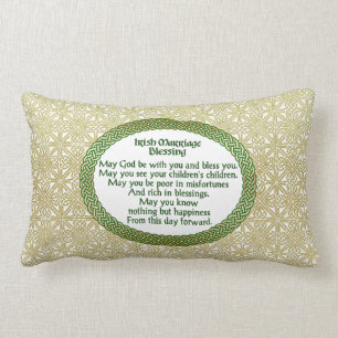 Ierse huwelijkszegening, gouden en groene bruiloft kussen