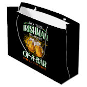 Ierse man drinkt bier St. Patrick's Day Groot Cadeauzakje (Achterkant Gekanteld)