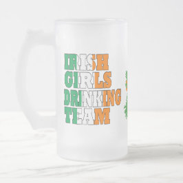 Ierse meisjes drink team matglas bierpul