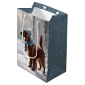 Ierse Setter in het Snowy Forest Medium Cadeauzakje (Voorkant Gekanteld)