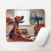 Ierse Setter koelt af voor een ventilator Muismat (Met muis)