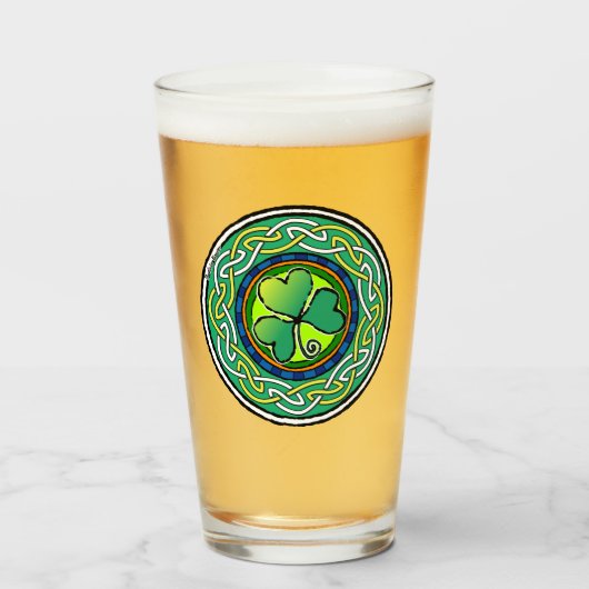 Ierse shamrock glas (Voorkant gevuld)