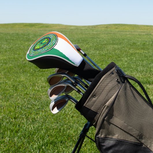 Ierse shamrock golfheadcover (Insitu)