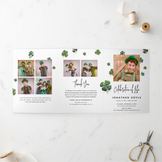 Ierse Shamrock Klaver Rouwherdenkingsprogramma Drieluik Uitnodiging (Buitenkant)