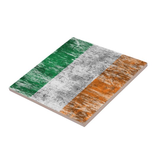 Ierse vlag, gescuffed en versleten tegeltje (Zijkant)