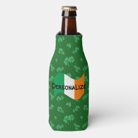Ierse vlag met klavertjes flesjeskoeler (Fles Voorkant)