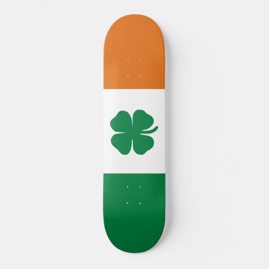 Ierse vlag Patriottic Ireland vlag Four Leaf Clove Persoonlijk Skateboard (Voorkant)