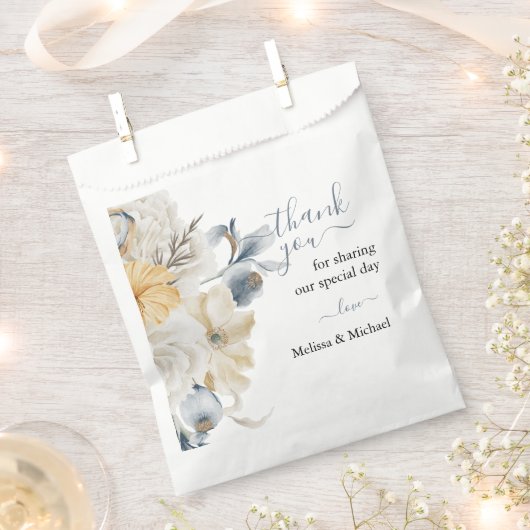 IETS BLAUW - BLOEMENBRUILOFT BEDANKZAKJE (Geknipt)