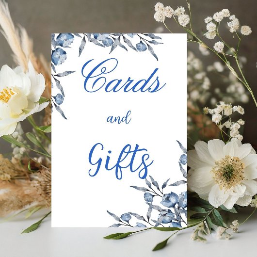 Iets blauw voordat ik vrijgezellenfeest teken reclamebord met voetstuk