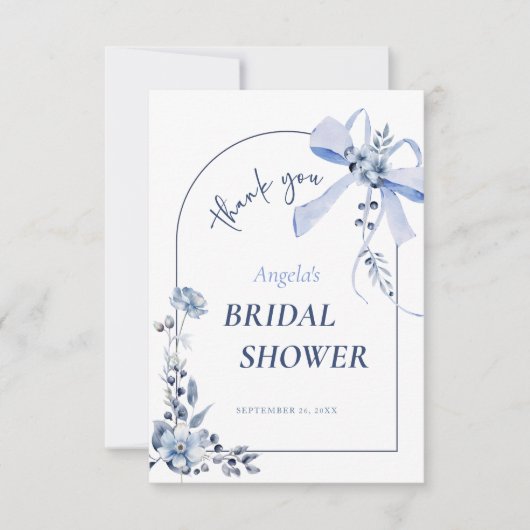 Iets Blauws met Bloemen Boog Bruidsfeestje Bedankkaart (Voorkant)