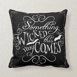 Iets met een schopte Chalkboard Halloween Pillow Kussen