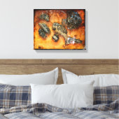 Iets vreemds gevangen in het amberharscanvas canvas afdruk (Insitu (Slaapkamer))