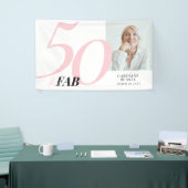 ifty and Fabulous Pink Bold Birthday Party Spandoek (Beurs)