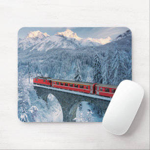 IJs en sneeuw   Red Bernina Express Train Zwitserl Muismat