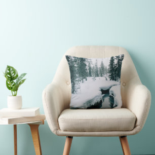 IJs en sneeuw   Streaming in een sneeuwwinterlands Kussen