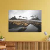 IJs en sneeuw | Vestrahorngebergte in IJsland Canvas Afdruk (Insitu (Woonkamer))