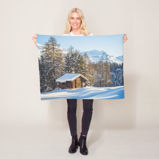 IJs en sneeuw | Winter Log Cabin Swiss Alps Fleece Deken (In situ)