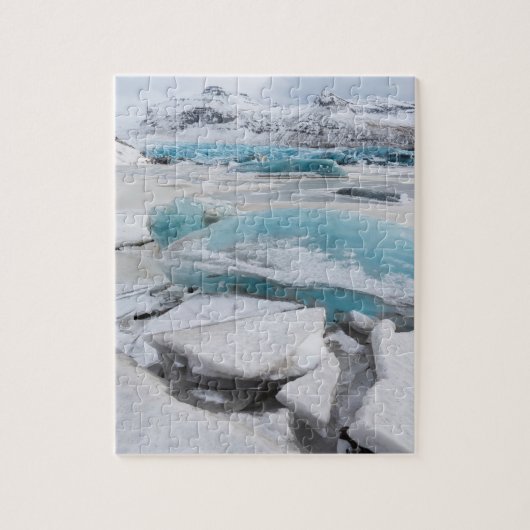 Ijs gletsjerformaties in de winter legpuzzel (Verticaal)