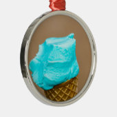 Ijs met wafel macro metalen ornament (Rechts)