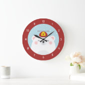 Ijsbeer in een Pet van de Propeller met Grote Klok (Huis)