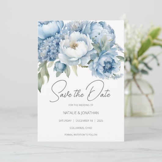 ijsblauwe bloem save the date (Staand voorkant)
