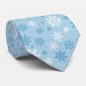 IJsblauwe en witte sneeuwvlokken Stropdas (Opgerold)