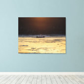 Ijsbreker bij zonsondergang canvas afdruk (Insitu (Houten vloer))
