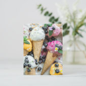 IJscream met blauwe bessen en bloemen Briefkaart (Staand voorkant)