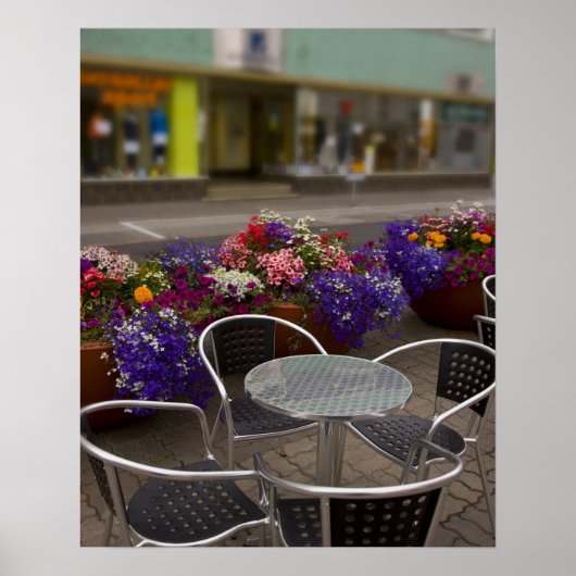 IJsland, Akureyri. Uitzicht van de hoofdactiviteit Poster (Voorkant)