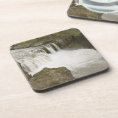 IJsland. Hafragilsfoss waterval in Bier Onderzetter (Linkerzijde)