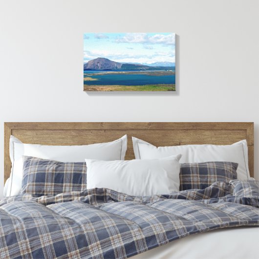 IJsland-ochtendkapje met boerderijen in een fjord Canvas Afdruk (Insitu (Slaapkamer))