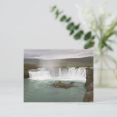 IJsland. Uitzicht van Godafoss-Herfsten over de Briefkaart (Staand voorkant)