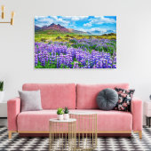 IJslands landschap Lupines in bloei Canvas Afdruk (Insitu (Woonkamer))