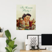 IJSPARTIJ Meisje met dienblad met ijs Poster (Thuiskantoor)