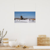 IJsschaatsen langs de windmolens in de winter Poster (Keuken)