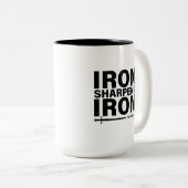 IJzer scherpt ijzer - Spreuken 27:17 Koffie Mok (Voorkant rechts)