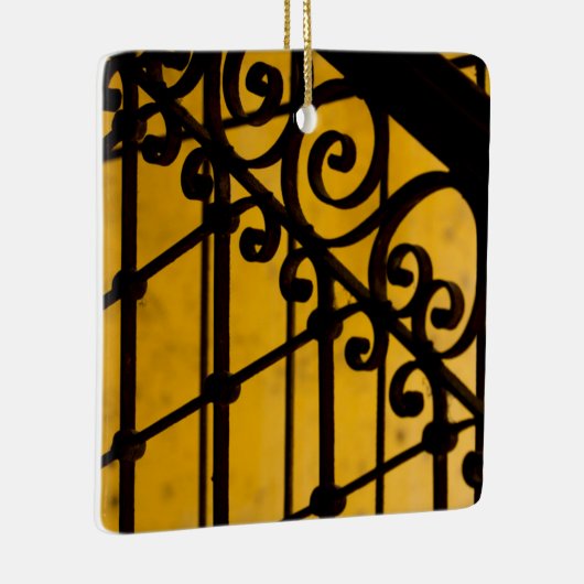 IJzerpoortpatroon in geel, Cuba Keramisch Ornament (Rechts)